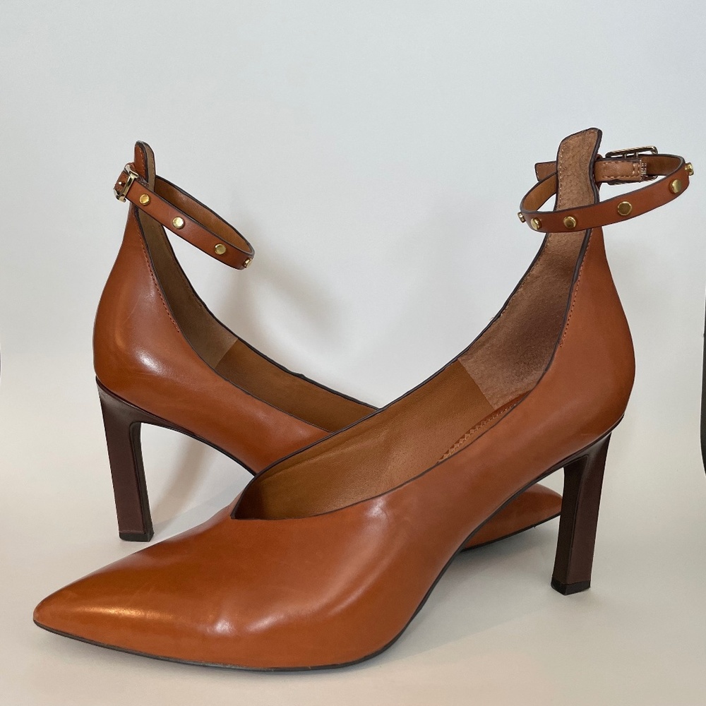 SARTO by Franco Sarto Sarah Ankle Strap Pump Tawny